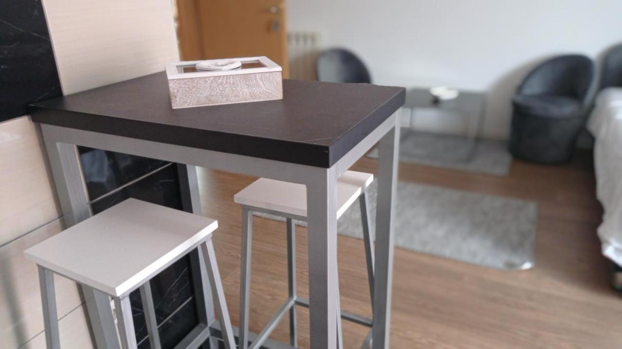 Sleep And Drive 2 Apartment Sarajevo Bagian luar foto