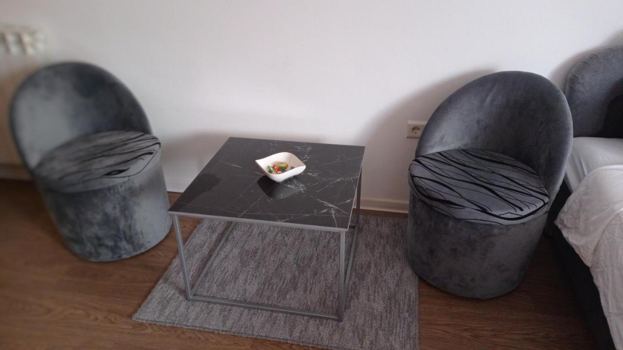 Sleep And Drive 2 Apartment Sarajevo Bagian luar foto