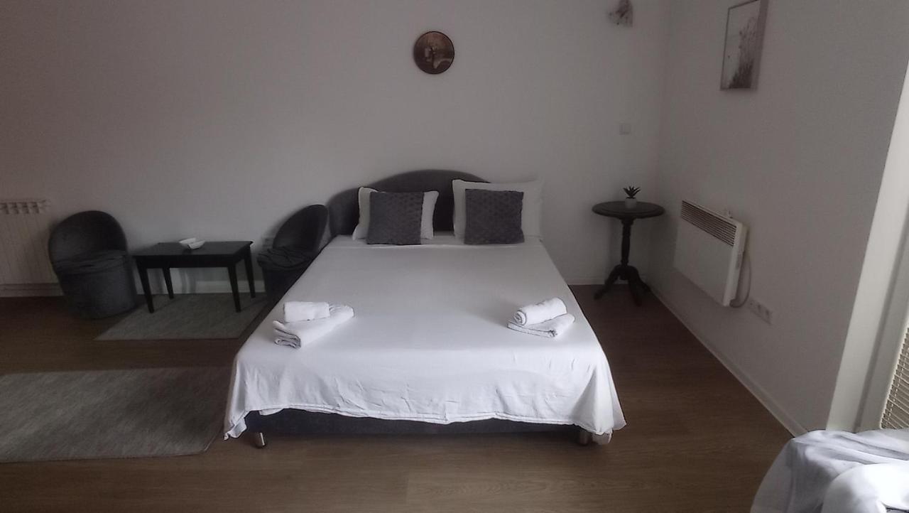 Sleep And Drive 2 Apartment Sarajevo Bagian luar foto